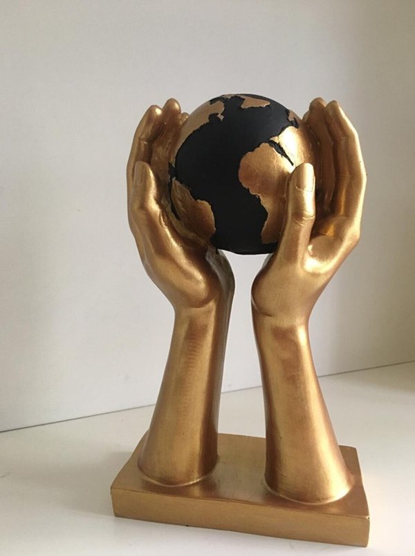 Skulptur / Weltkugel - Hände - Gold (Art: SK-023)